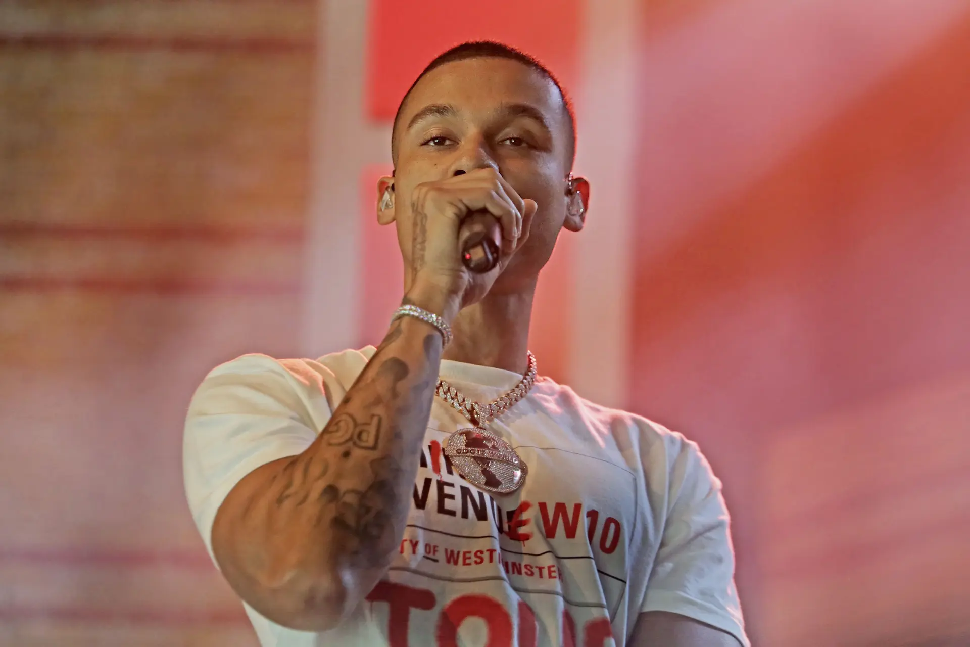 'Rapper Fredo krijgt 5 jaar cel in Dubai'