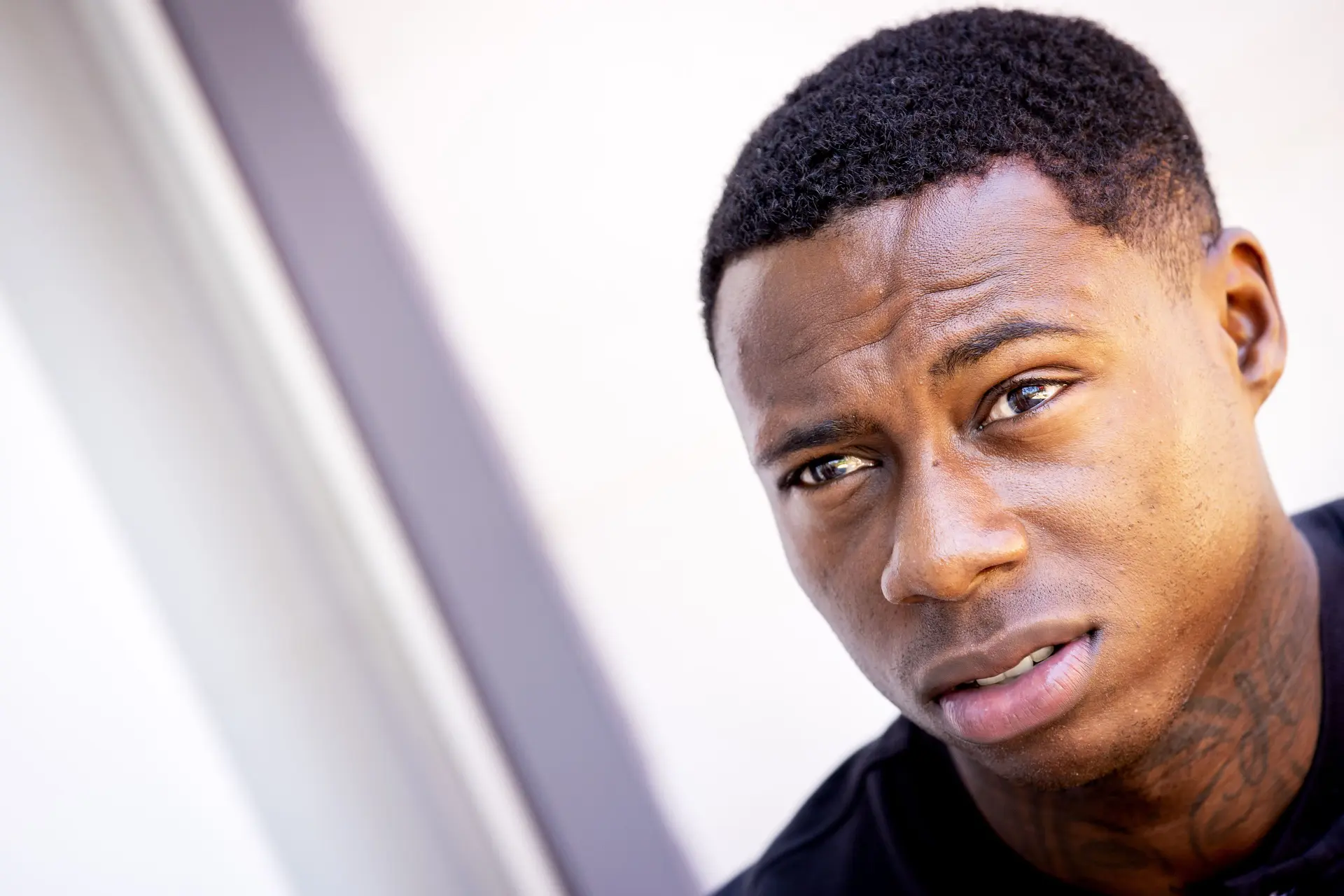 'Quincy Promes vastgehouden op vliegveld Dubai'