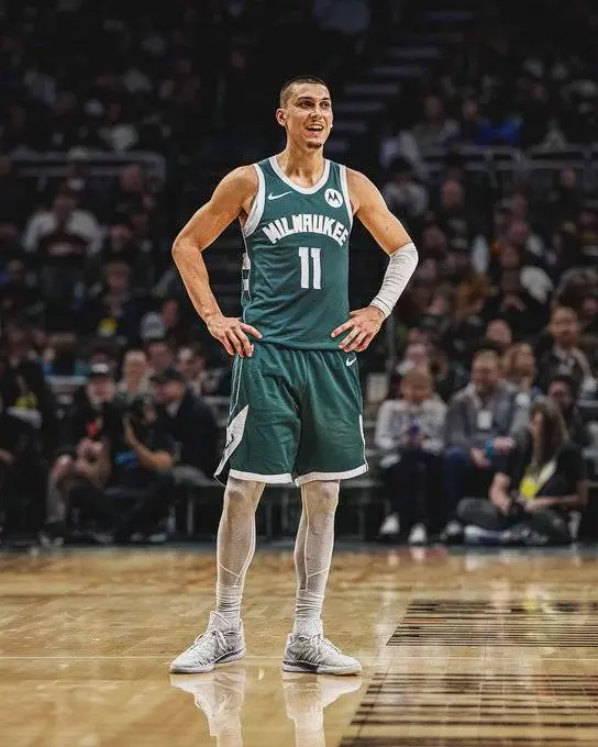tyler herro bucks