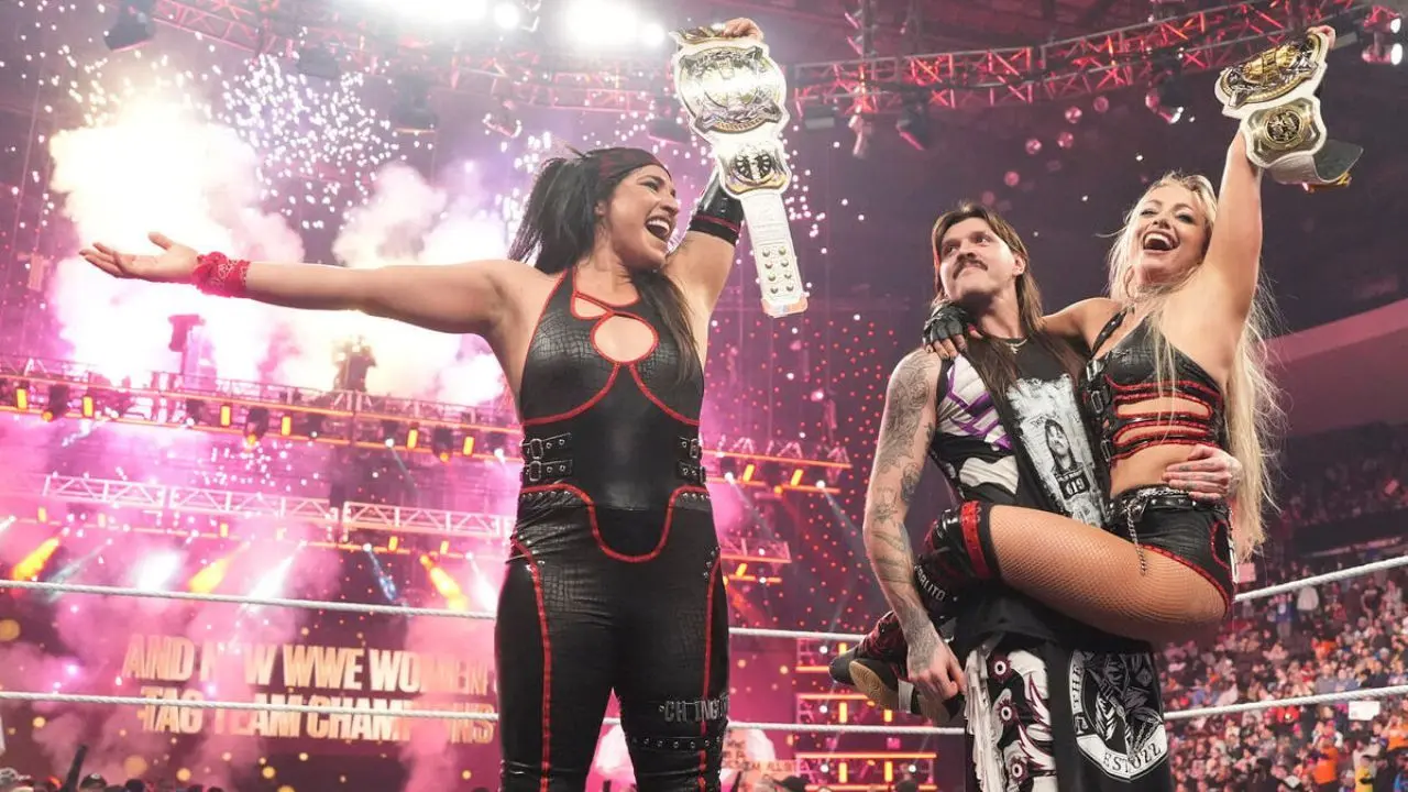 WWE Raw (24.2.25): Titelwechsel! Rollins warnt Cody! Unerwarteter Gunther-Gegner!