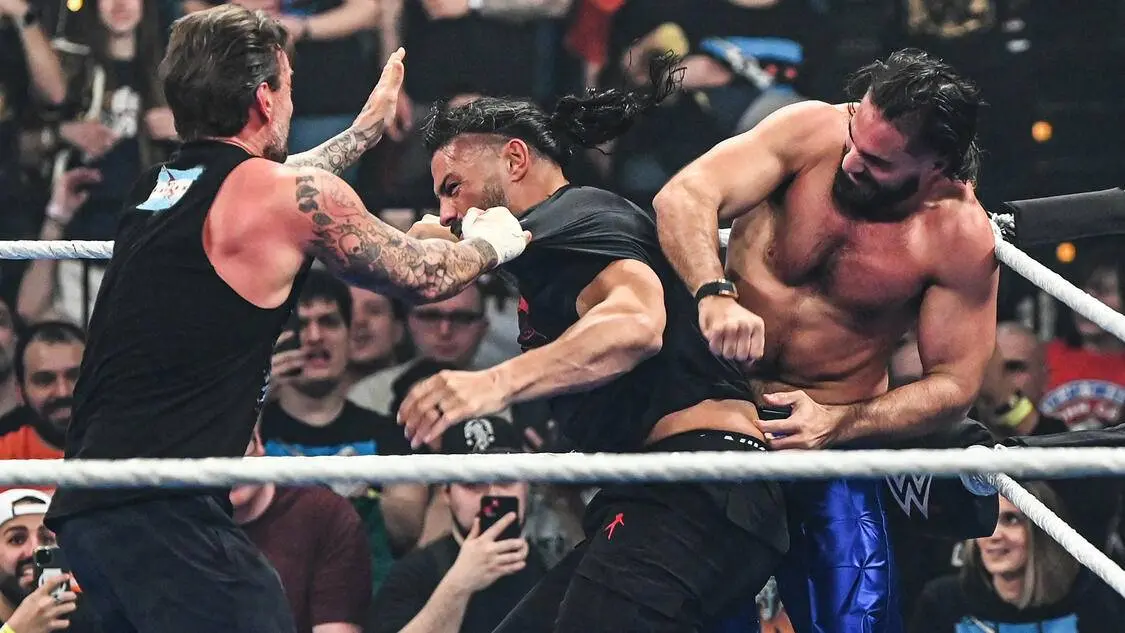 WWE SmackDown (21.3.25): Mega-Showdown mit Roman Reigns, CM Punk, Seth Rollins!