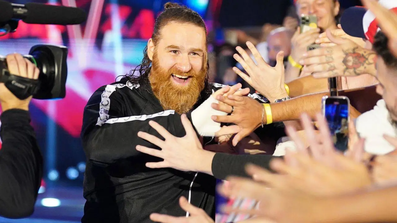 WWE Saturday Night's Main Event: So bedankte sich Sami Zayn bei den Fans