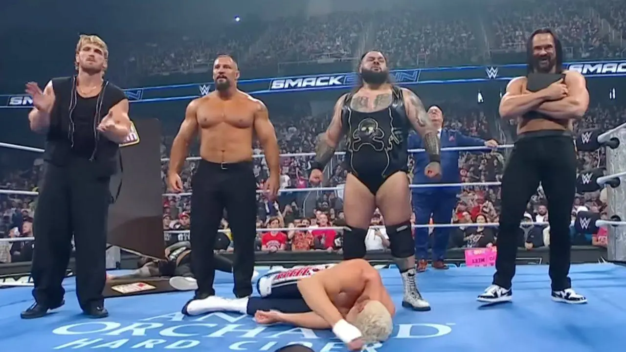 WWE SmackDown (14.11.25): Unerwartete WarGames-Wendung um McIntyre! Kult-Star zurück! Flair sagt ab!