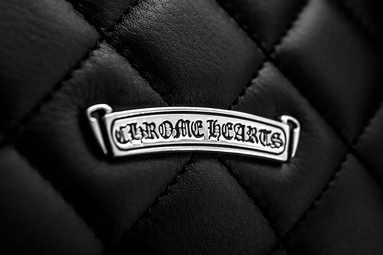 https hypebeastcom image 2021 05 drake chrome hearts rolls royce cullinan closer look 08 1
