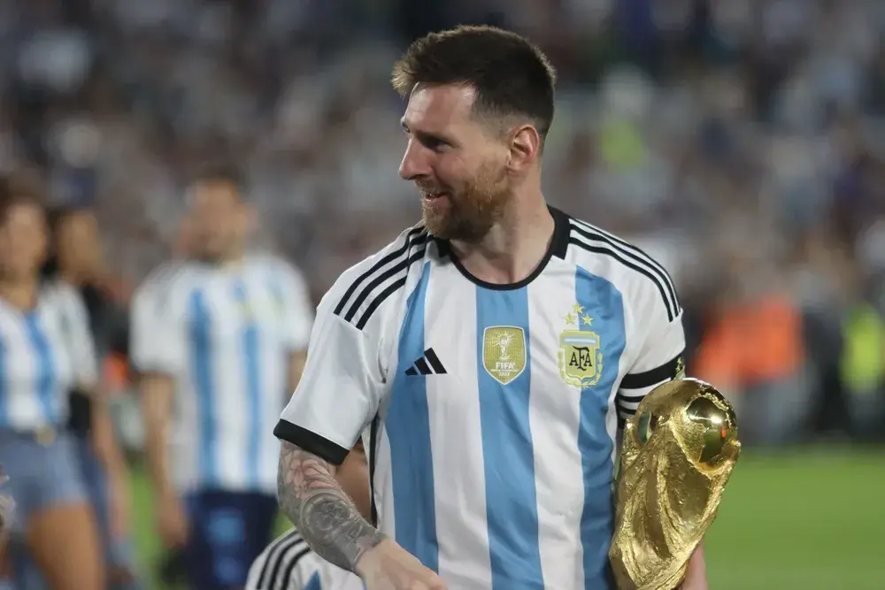 Messi kroont Real Madrid tot beste team ter wereld