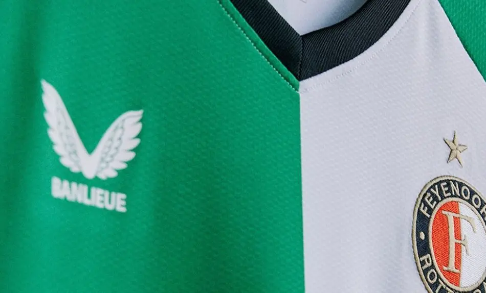 Feyenoord maakt fans blij met nieuw shirt met Banlieue en schakelt o.a. Jack en ADF Samski in voor presentatie: "Sterker door Strijd"