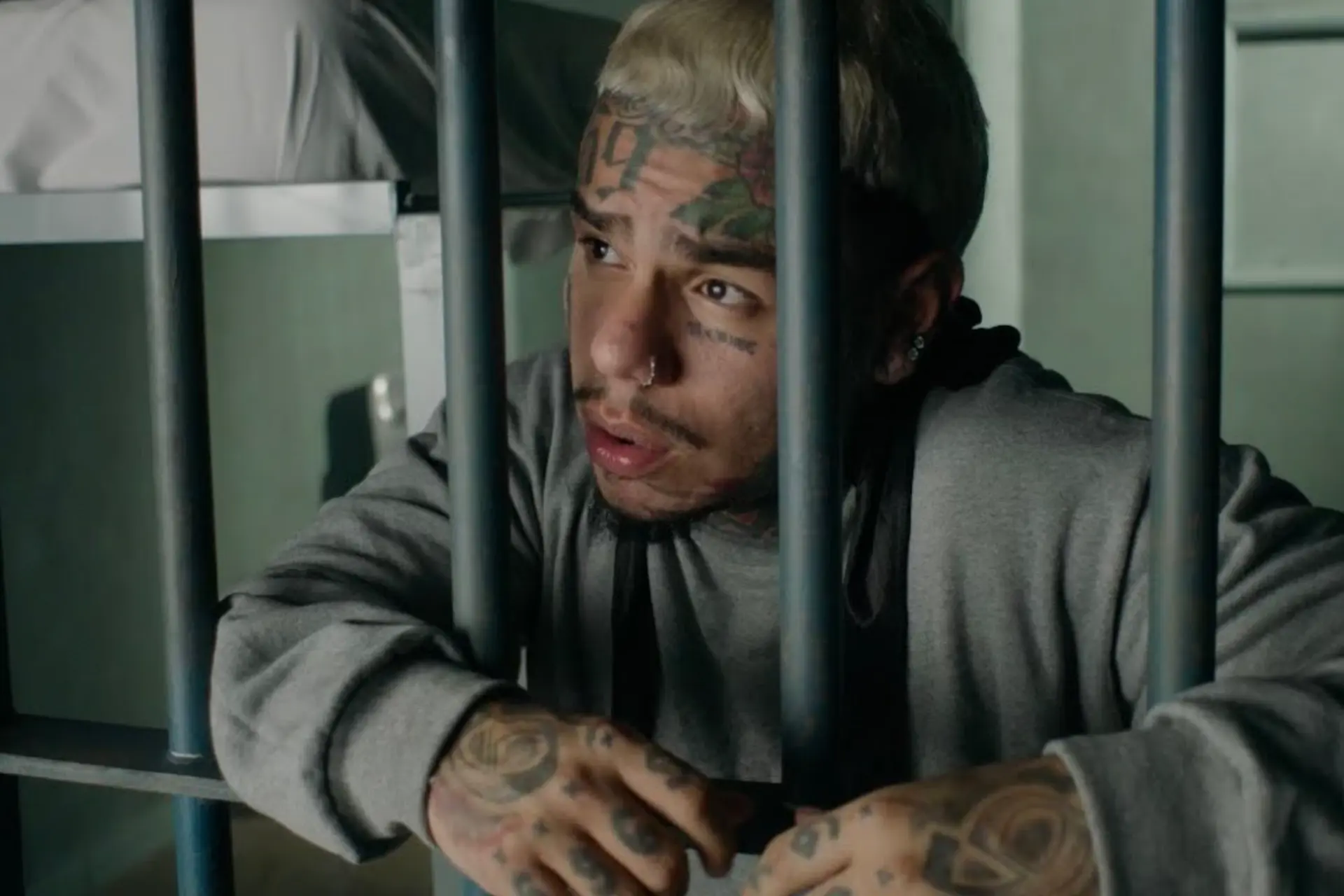 Tekashi 6ix9ine en Lenier brengen ode aan Cubaanse manager die vastzit voor witwaspraktijken met El Preso video