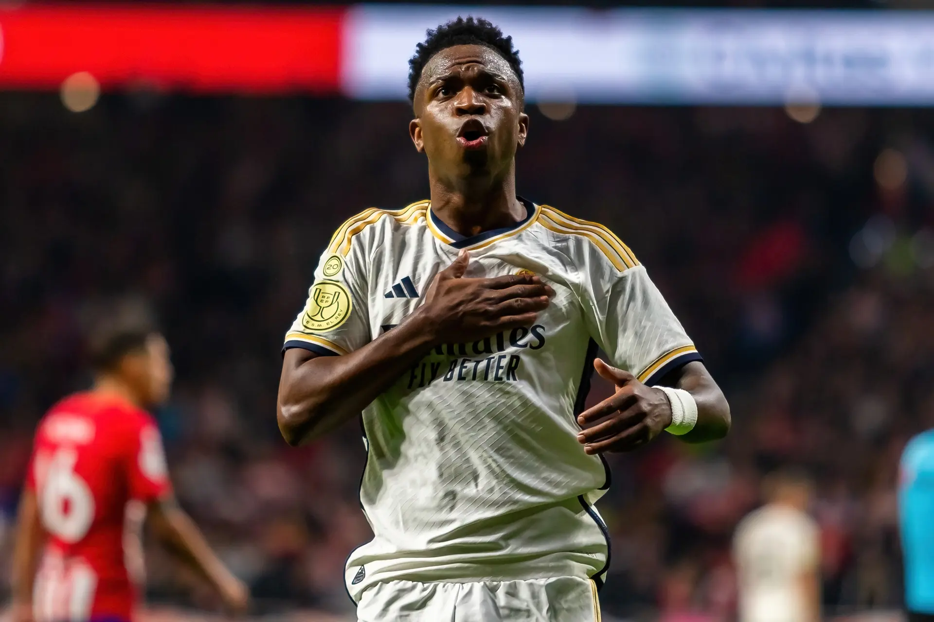 Jaar gevangenisstraf voor supporter die racistische dingen riep naar Real Madrid-speler Vinícius Júnior