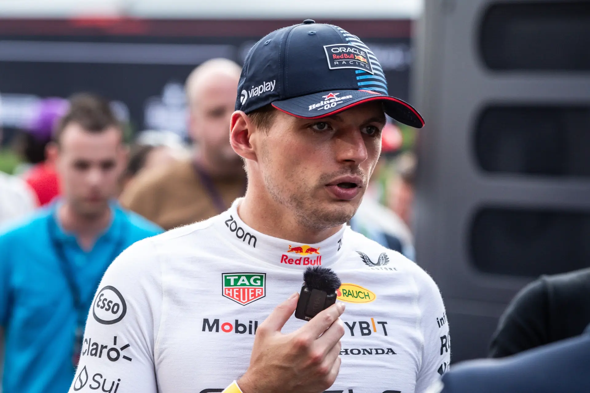 Verstappen dreigt te stoppen met Formule 1 na taakstraf: “Dit soort dingen gaan zeker mijn toekomst bepalen”
