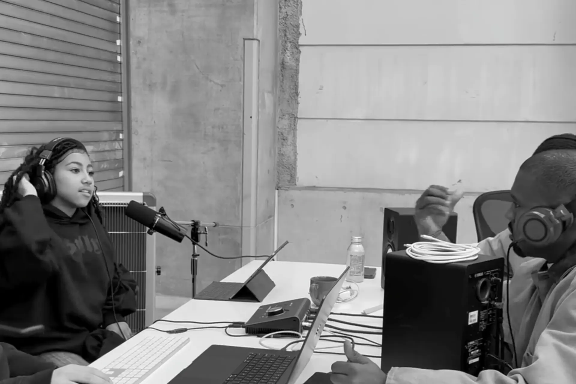 Kanye West teaset Elementary School Dropout album van zijn dochter North met nieuwe beelden