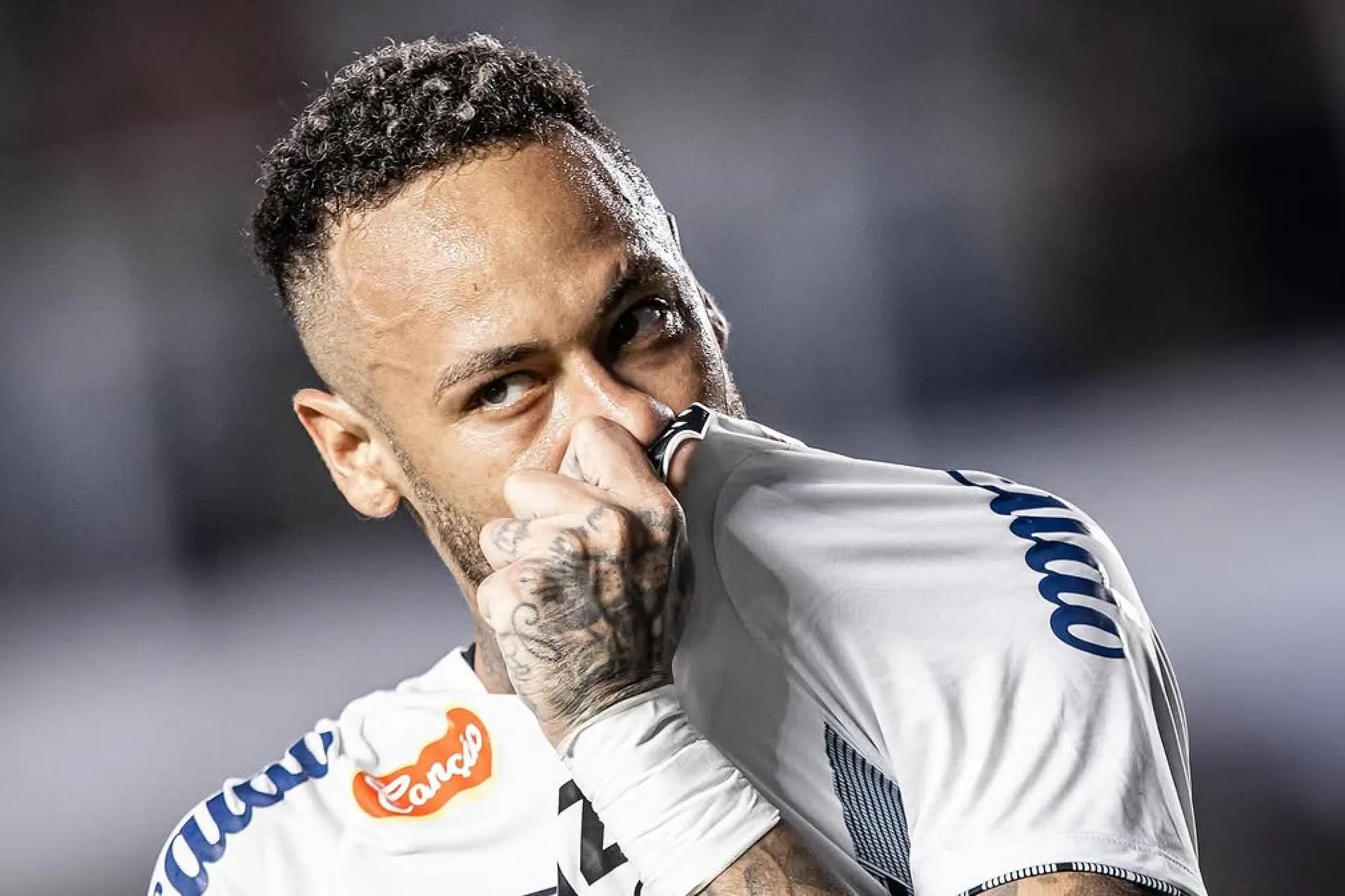 Neymar scoort zijn eerste Santos goal in twaalf jaar na indrukwekkende solo