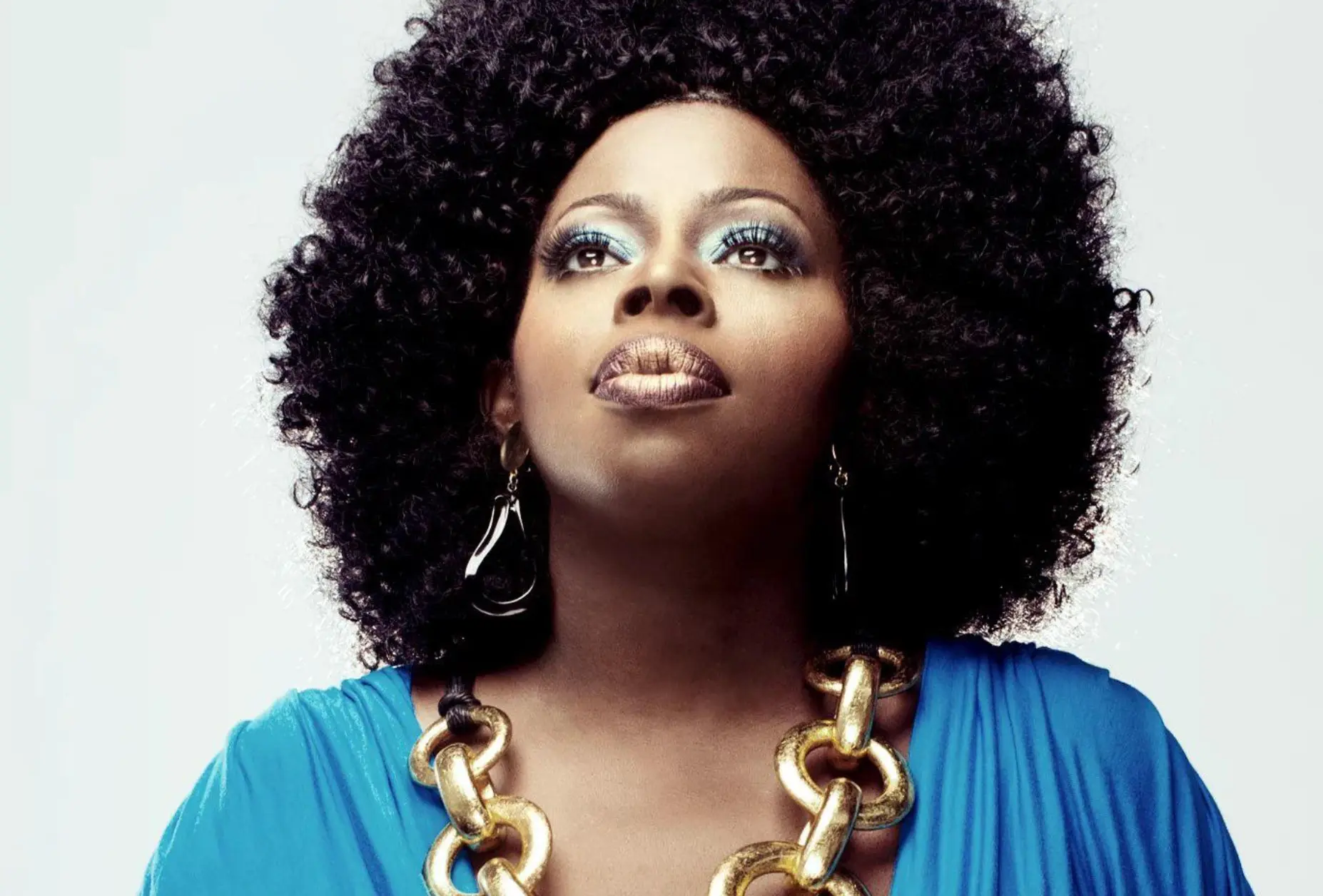 R&B en soul zangeres Angie Stone op 63-jarige leeftijd overleden door auto ongeluk