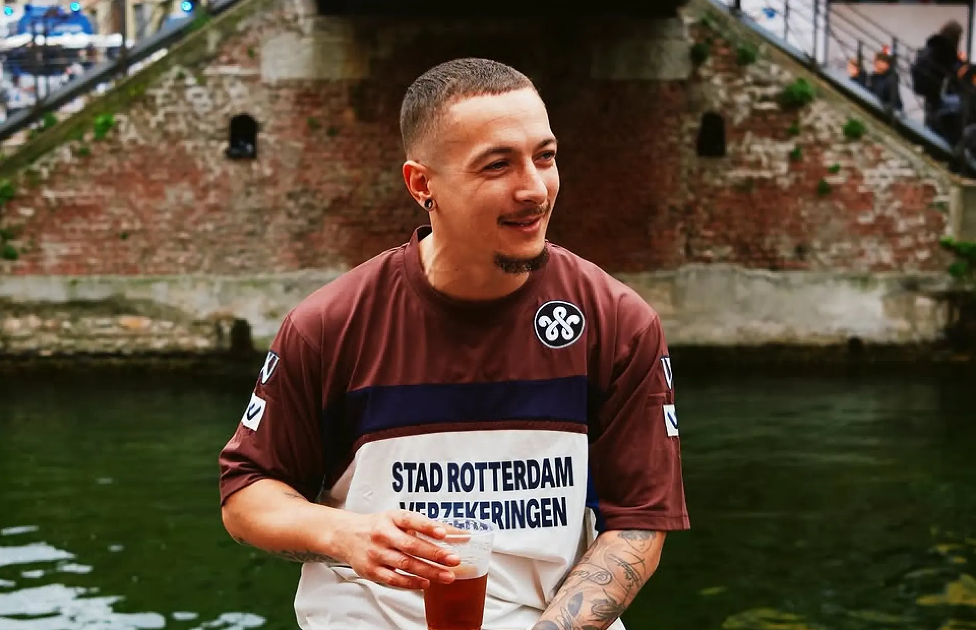 WOEI dropt nieuwe football collectie en haalt opnieuw inspiratie uit oude Feyenoord shirts