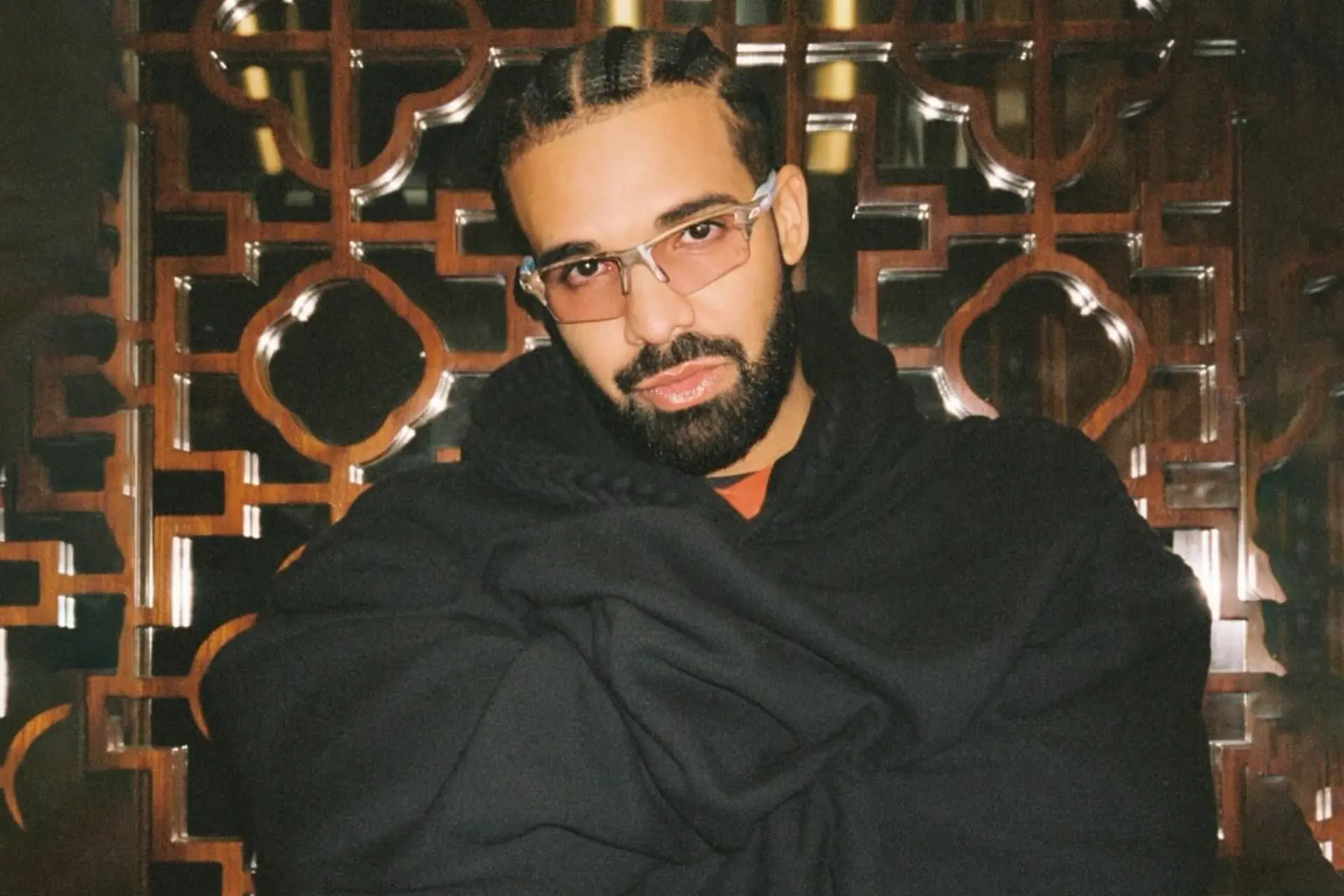 Drake boekt eerste kleine overwinning in rechtszaak tegen Universal Music en mag o.a. Kendrick Lamar's contract inzien