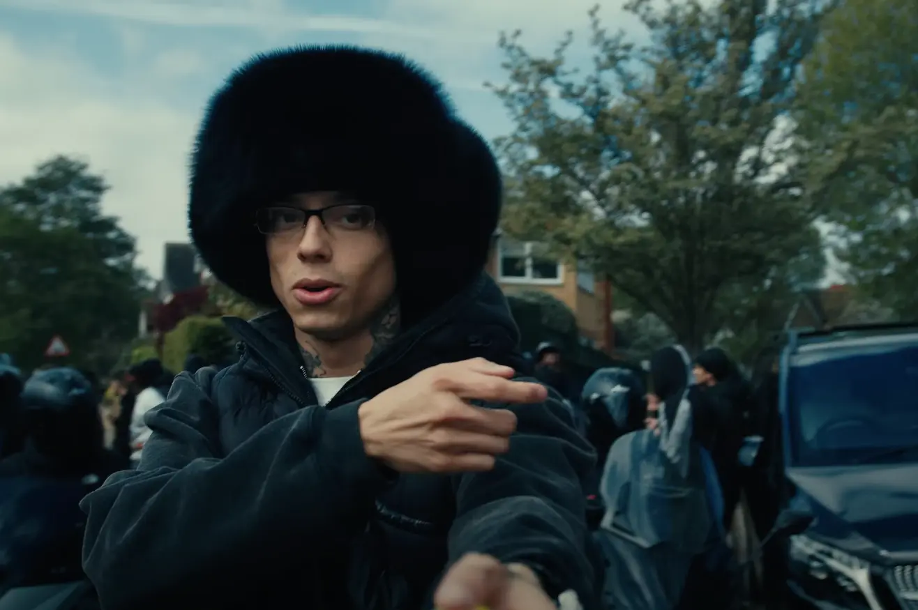 Central Cee gebruikte zijn vrije tijd tijdens Europese tour voor nieuwe video 'No Introduction'