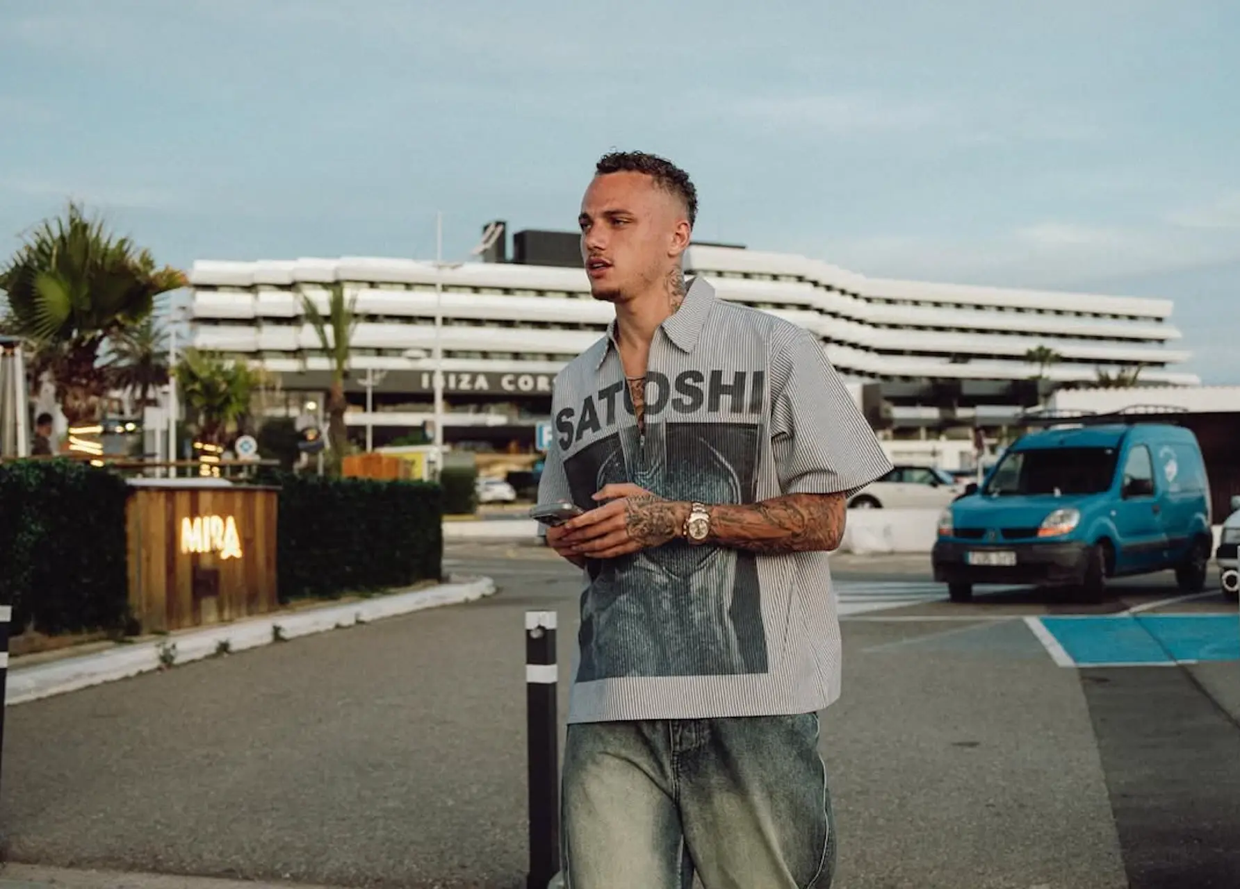 Noa Lang belde zijn vader gelijk op nadat de video van knock-out viral ging: "Pa, wat is dit?"