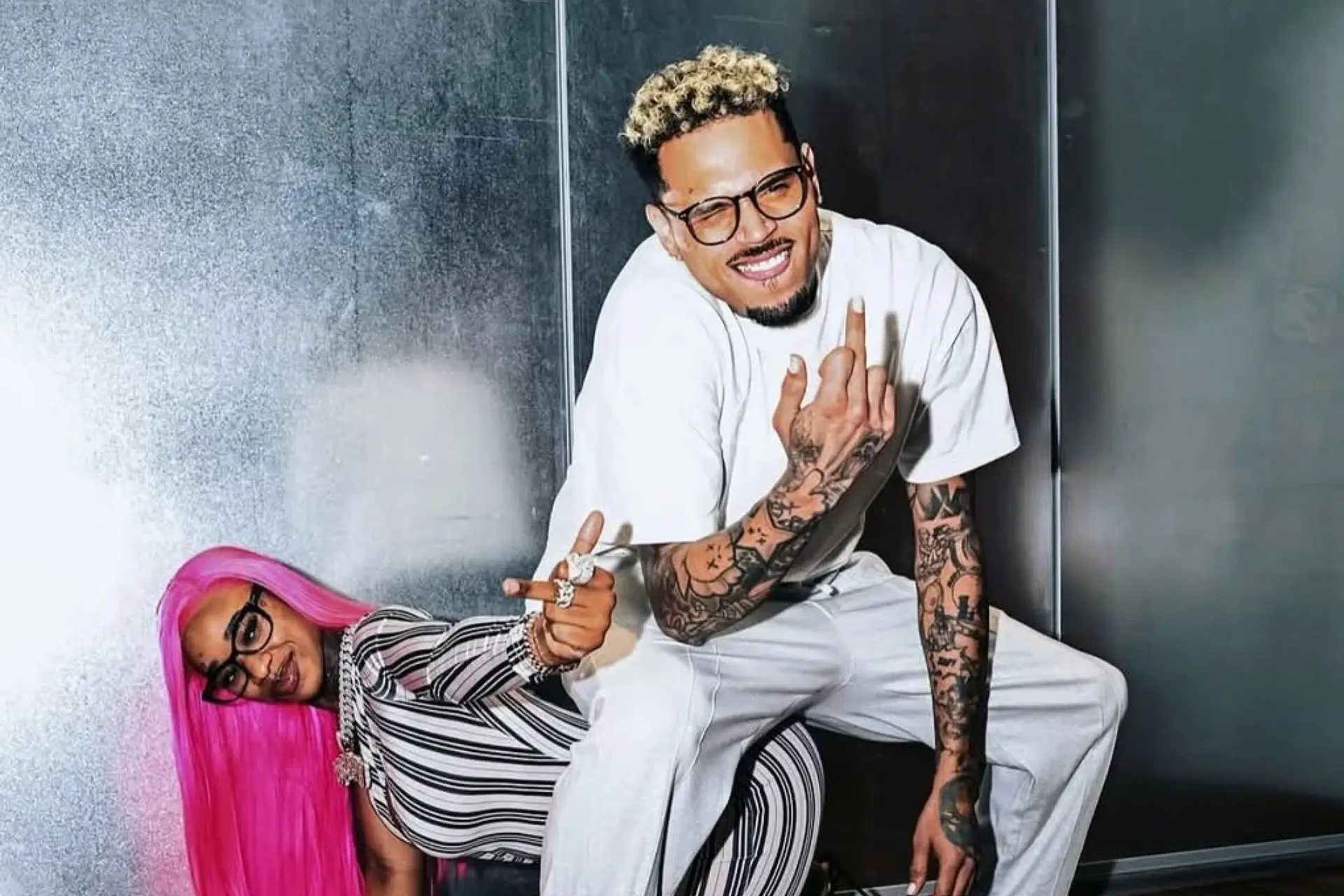 Chris Brown onthult dat hij ’s nachts vermomd in zijn eentje Amsterdam is gaan ontdekken: "Overdag kan ik niet vrij rondlopen"