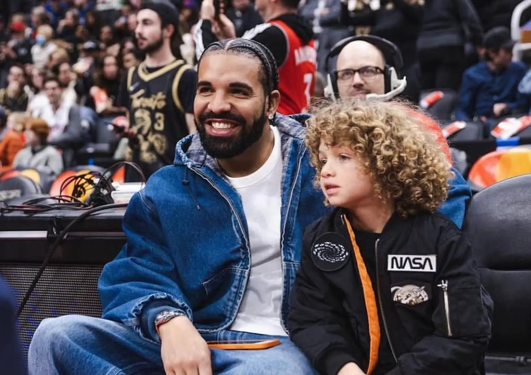 Drake deelt tijdens eerste show de reden waarom Amsterdam een speciale plek voor hem is