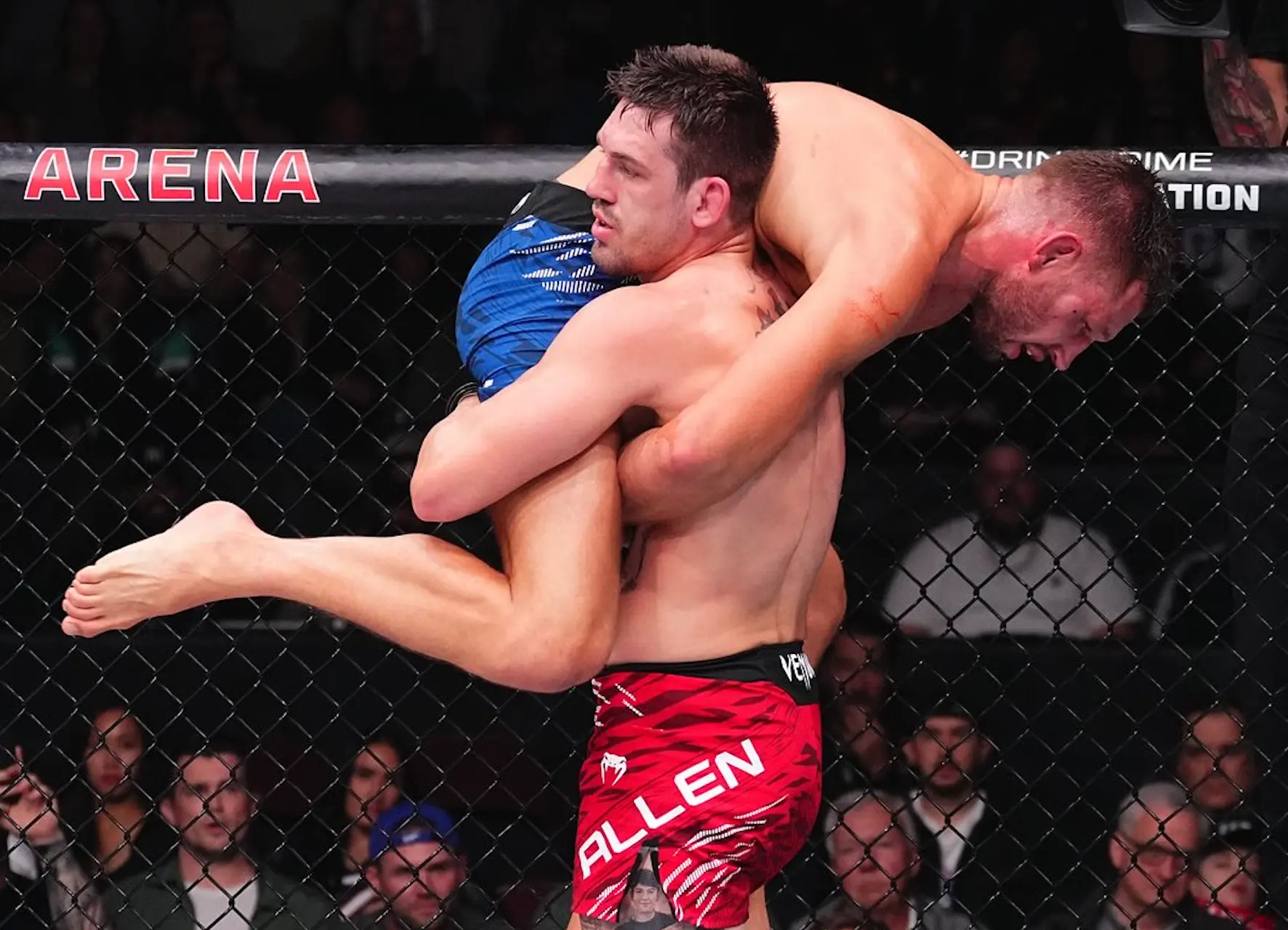 Nederlandse UFC vechter Reinier de Ridder lijdt pijnlijke nederlaag