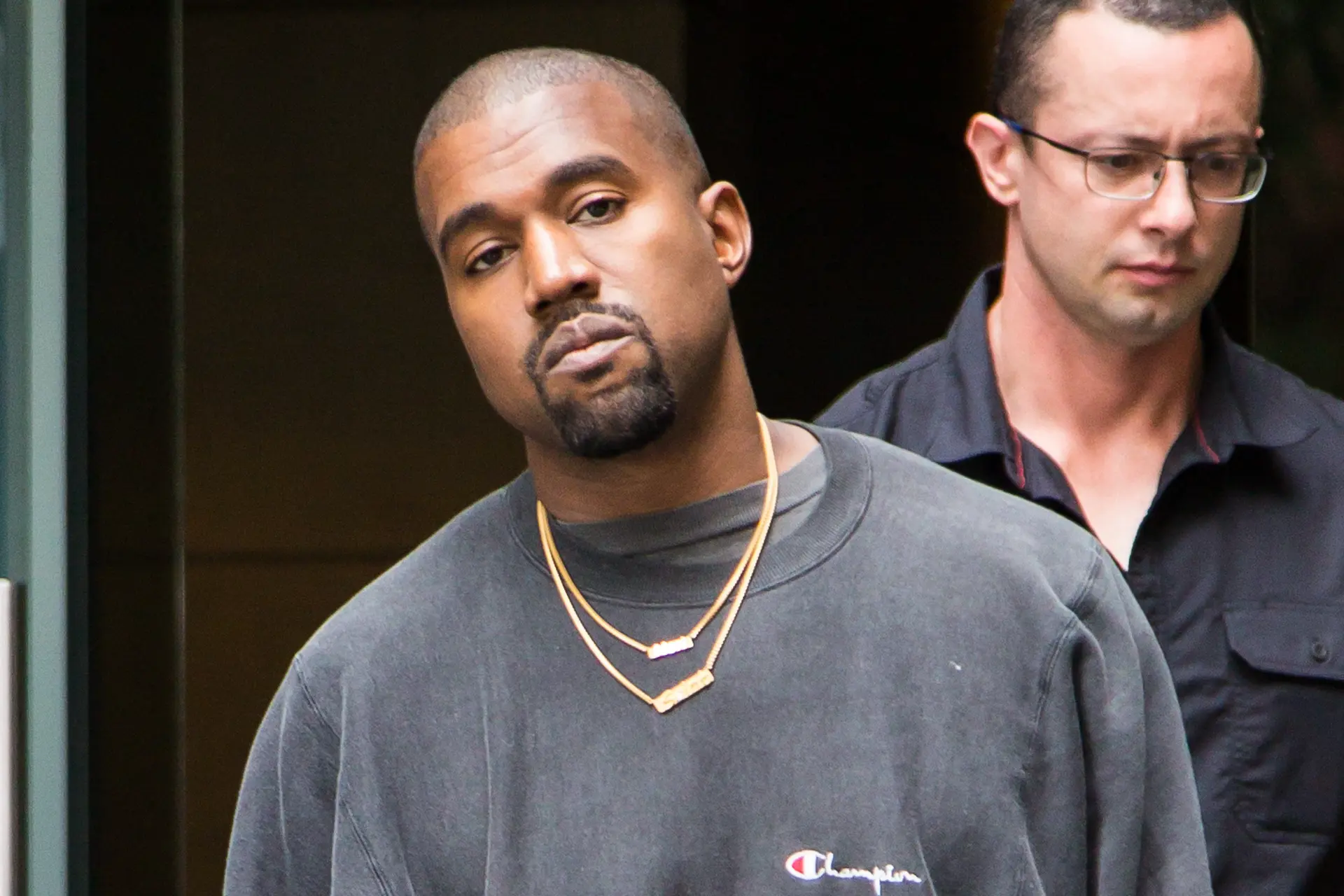 Na Verenigd Koninkrijk, Frankrijk, Zwitserland en Polen wil nu ook Italiaanse overheid Kanye West weren