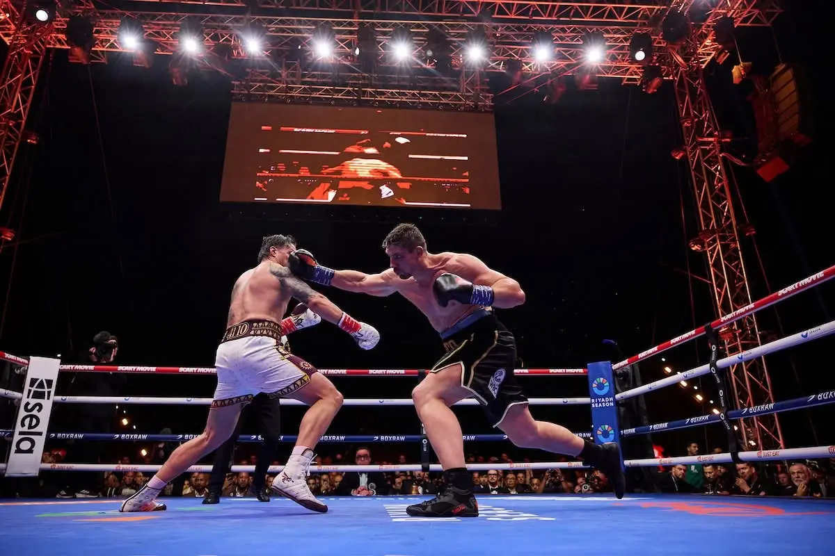 Drie bokszwaargewichten dagen Rico Verhoeven uit na omstreden WBC-wereldranking: 'Krankzinnig'