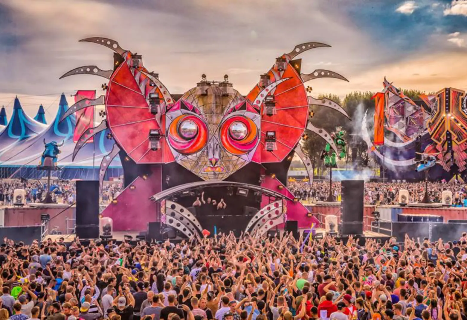 Q-Dance woordvoerder over afgelasting Defqon.1 en ongeregeldheden: “Meest zwarte scenario dat je kan bedenken”