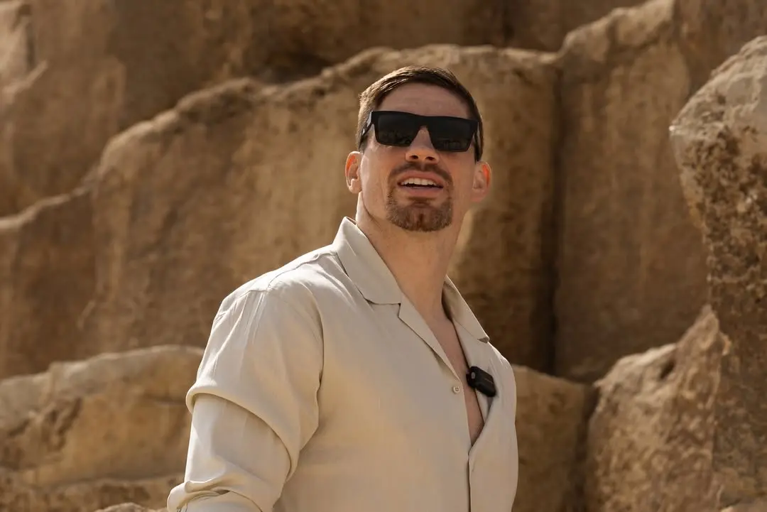 Rico Verhoeven bestormt de officiële wereldranking van boksbonden na controversieel verlies tegen Usyk