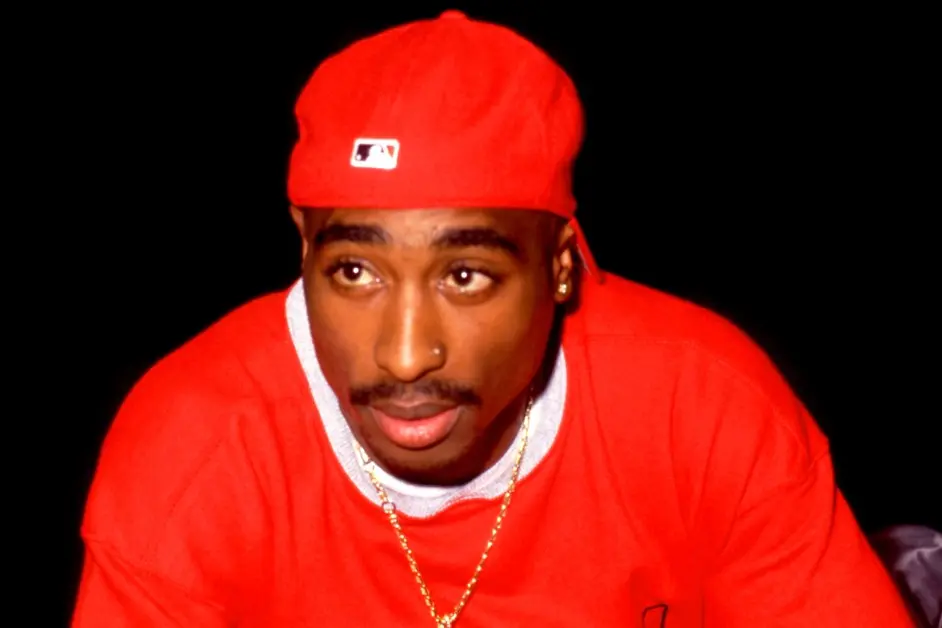 Tupac-1994-Source-Awards-billboard-1548