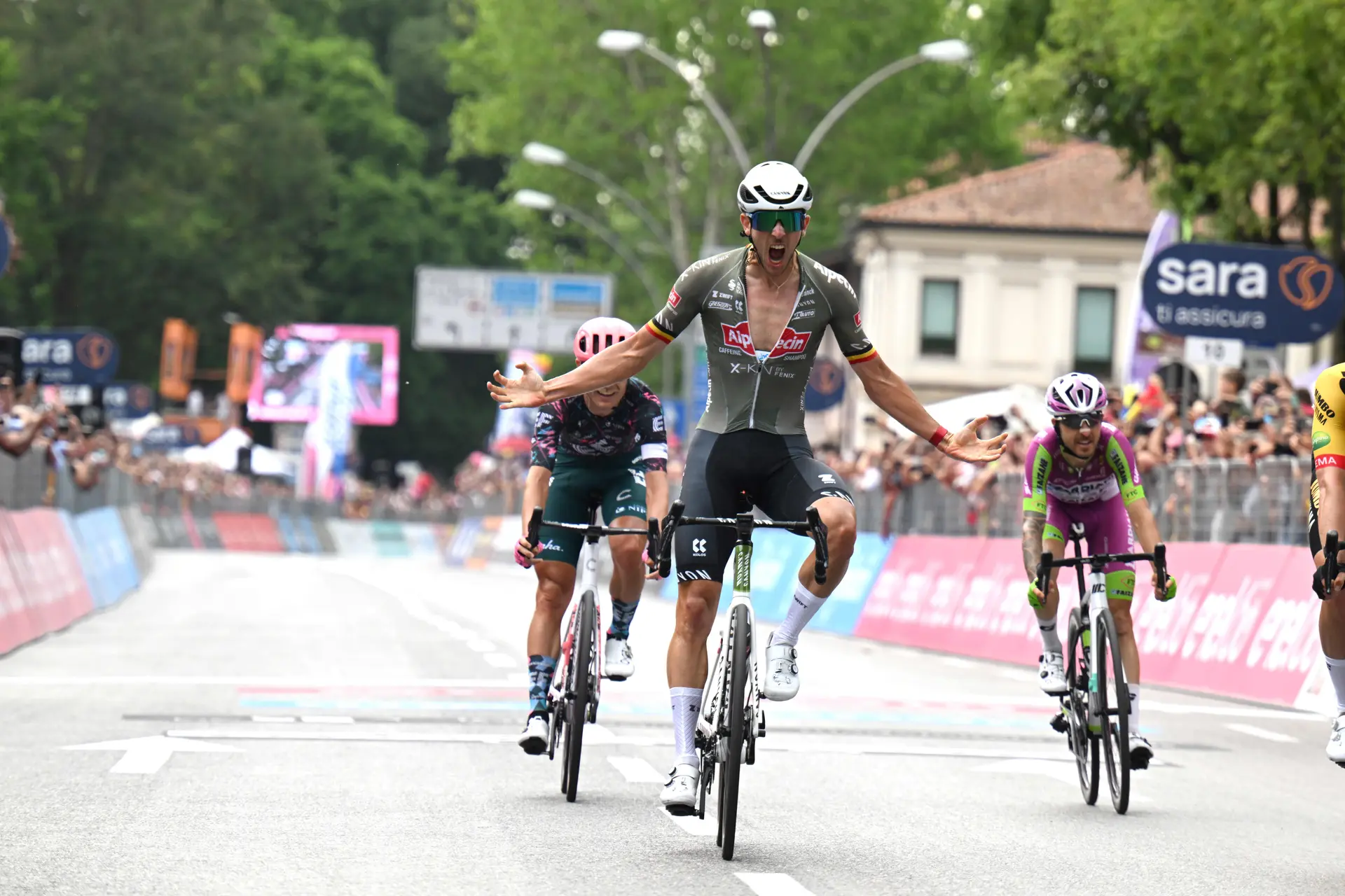 Dries de Bondt will mit seiner neuen Rolle überraschen: "Bei AG2R fehlen Mathieu van der Poel, Wout van Aert und Tadej Pogacar".