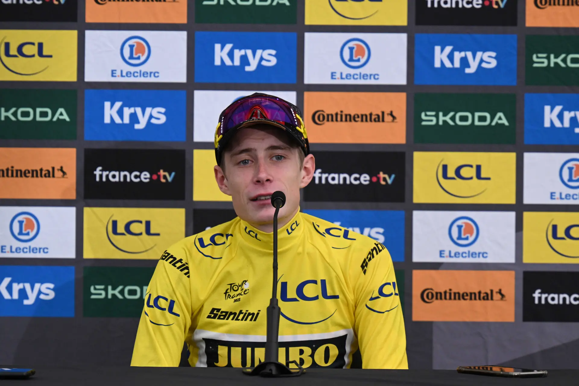 Merijn Zeeman ist sich bewusst, dass die Dominanz des Teams Visma - Lease a Bike seine Popularität schmälert: "Man muss sich dann mit mehr Verdächtigungen auseinandersetzen. Und dann sinkt die Popularität".
