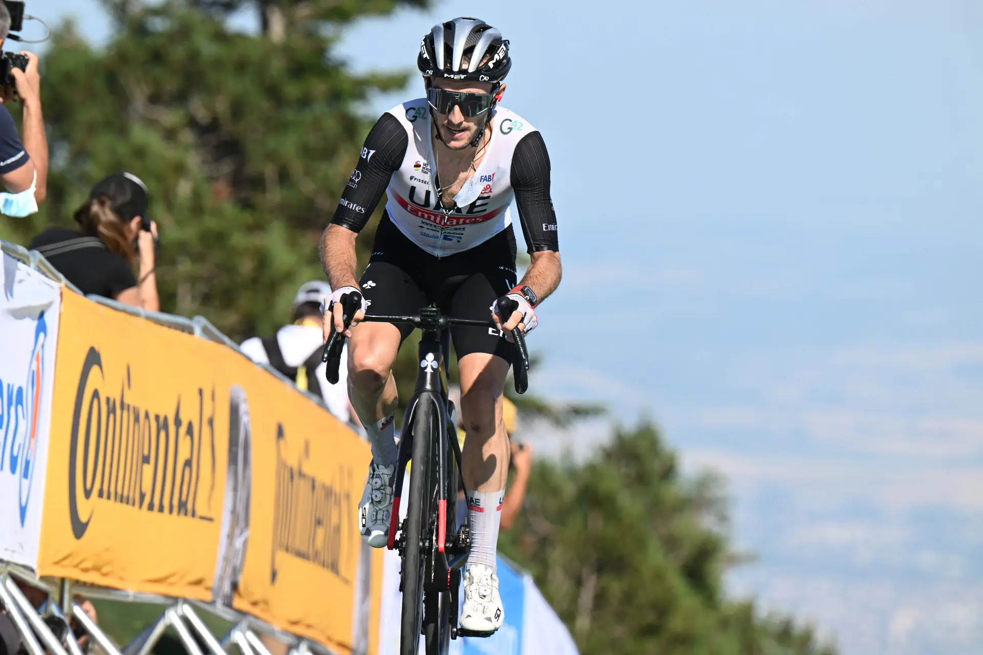 VORSCHAU | Tour of Oman 2024, 3. Etappe - 12-prozentige Steigung wird zum Härtetest für Finn Fisher-Blacks Führung