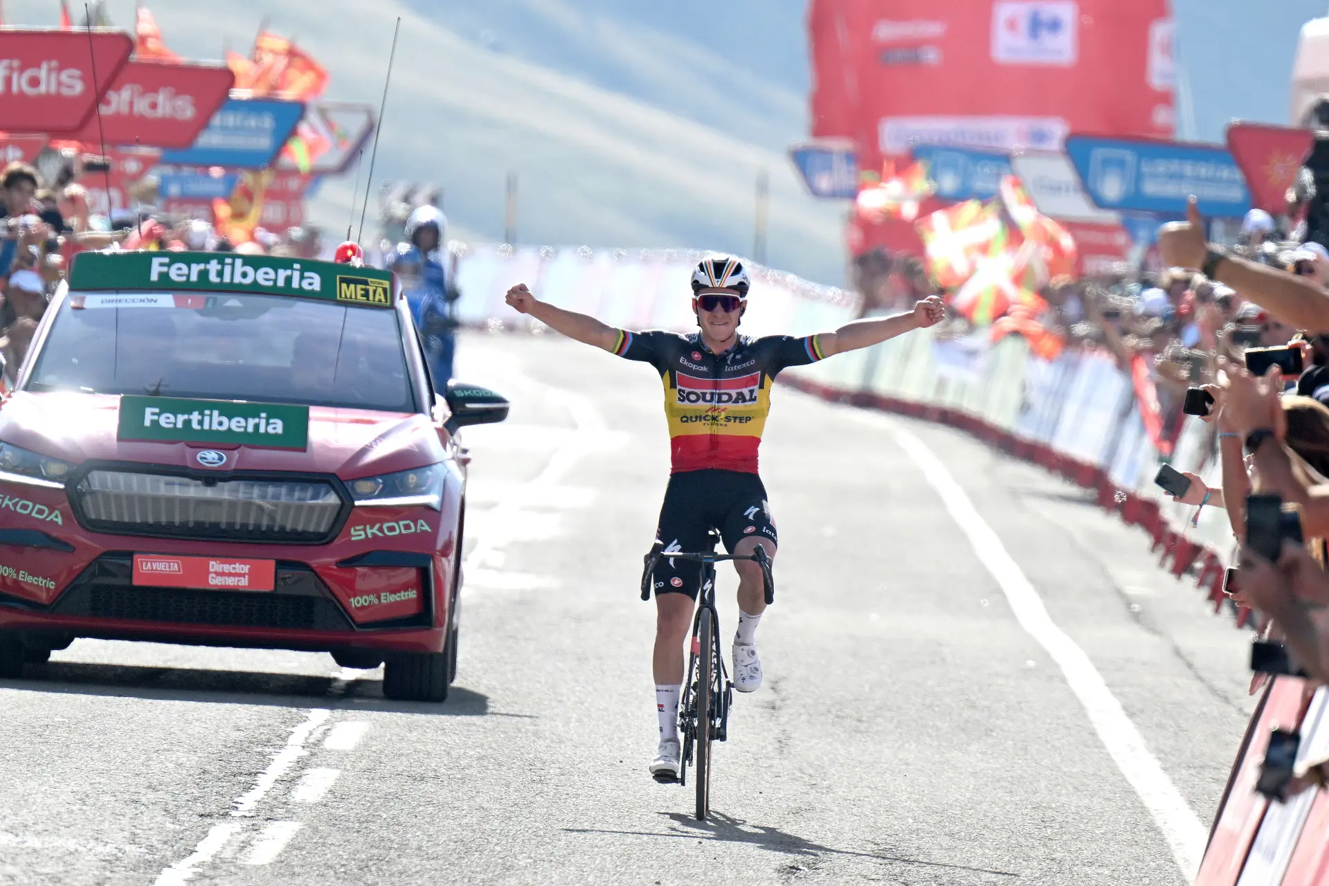VORSCHAU | Volta ao Algarve 2024 Etappe 2 - Remco Evenepoel ist der Mann, den es in den Bergen zu schlagen gilt, wo er eine Statue von sich selbst hat