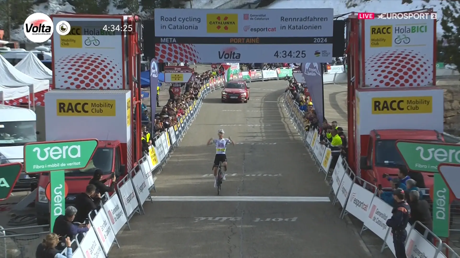 Tadej Pogacar dominiert erneut mit umfassendem Gipfelsieg bei der Volta a Catalunya 2024; Aleksandr Vlasov holt sechsten Rang für BORA - hansgrohe