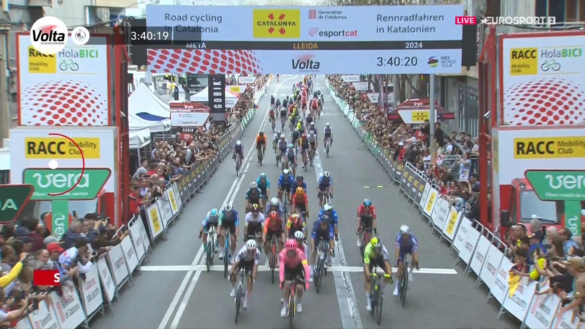 Volta a Catalunya 2024: Marijn van den Berg gewinnt Etappe 4 im Massensprint vor Marit und Liepins; Henri Uhlig auf Rang 13