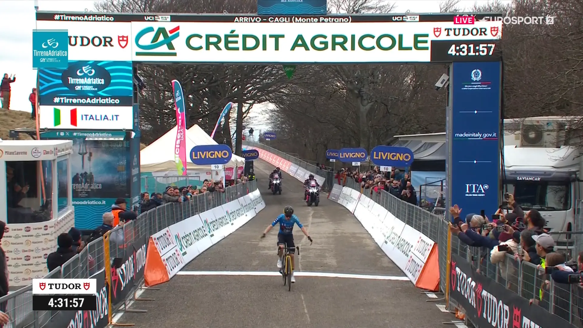 Jonas Vingegaard dezimiert die Konkurrenz am Monte Petrano und bestätigt praktisch den Tirreno-Adriatico 2024-Sieg; Hindley für BORA - hansgrohe Dritter