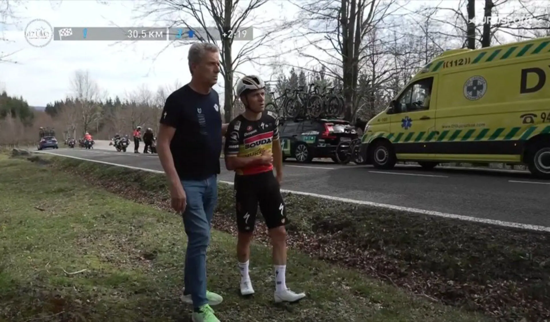 "Diejenigen von uns, die aus der Gegend kommen, kennen diese Kurve sehr gut..." - Joseba Beloki über die Abfahrt des Massencrashs bei der Baskenland-Rundfahrt 2024