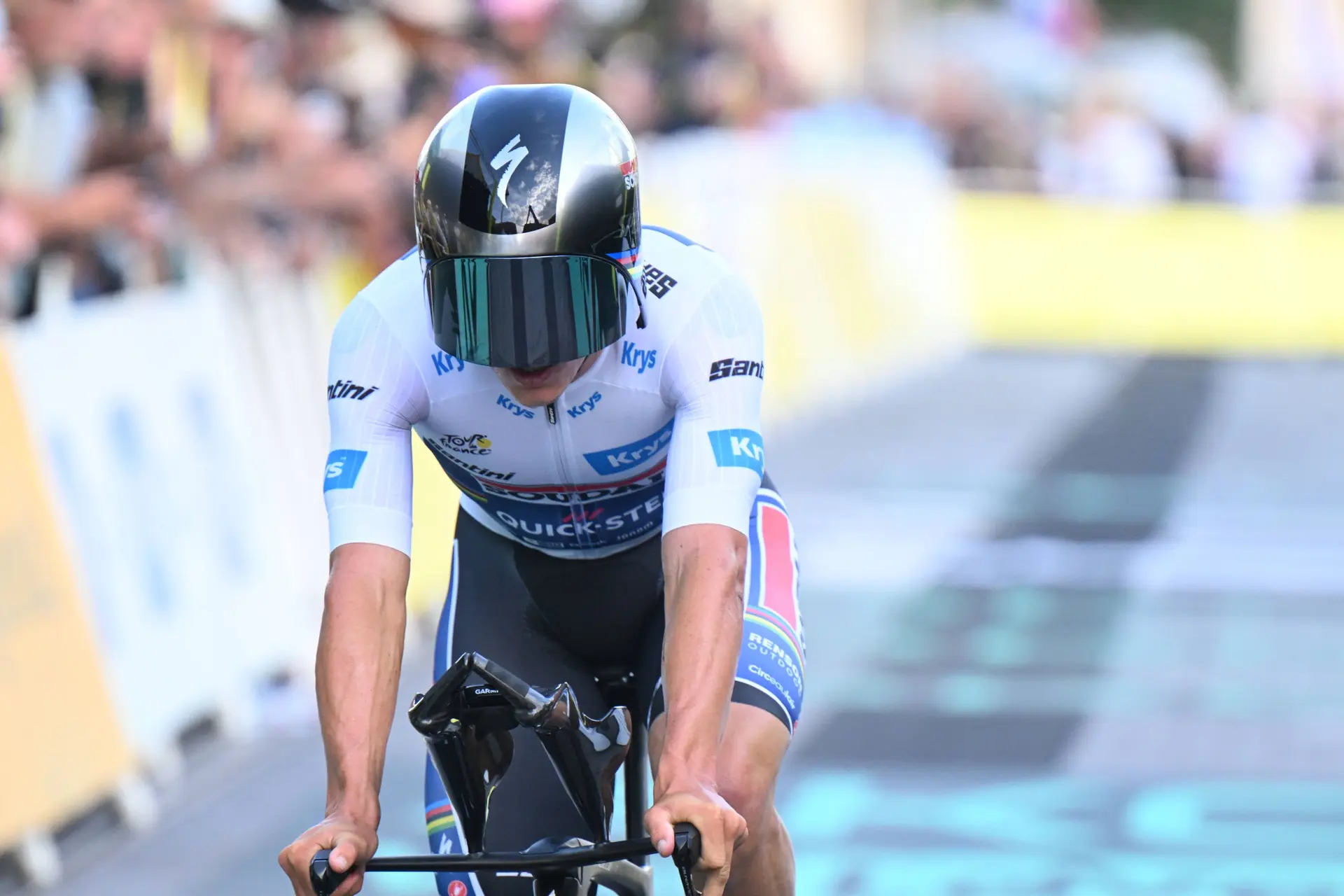 Philippe Gilbert glaubt, dass Remco Evenepoel mit mehr Zeitfahr-Kilometern eines Tages die Tour gewinnen könnte: "Es liegt an der ASO, eine Tour de France zu gestalten, die Remco gewinnen kann"