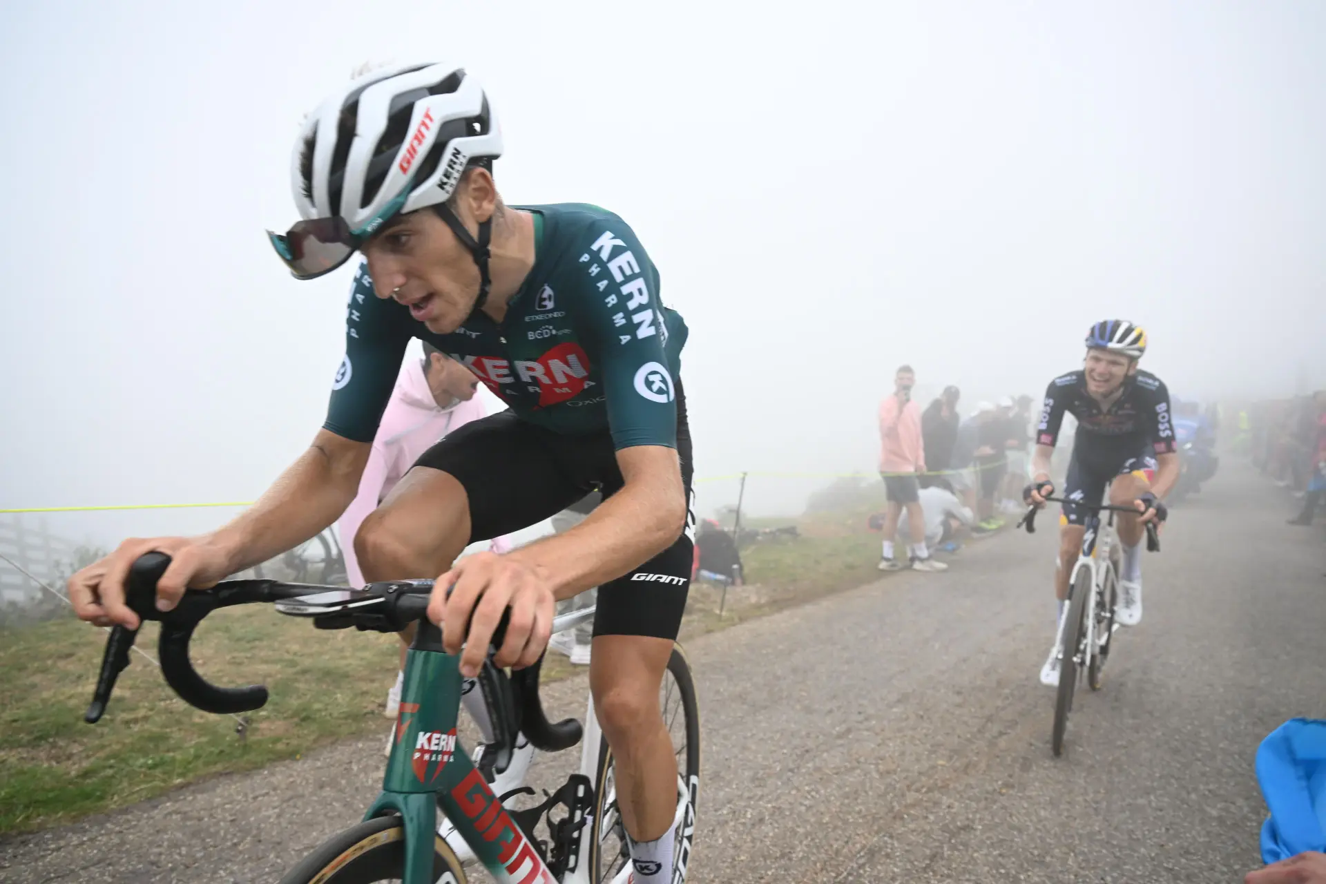 TRANSFERMARKT: Pablo Castrillo unterschreibt bei Movistar - "Sie sind das Maß aller Dinge im spanischen Radsport"