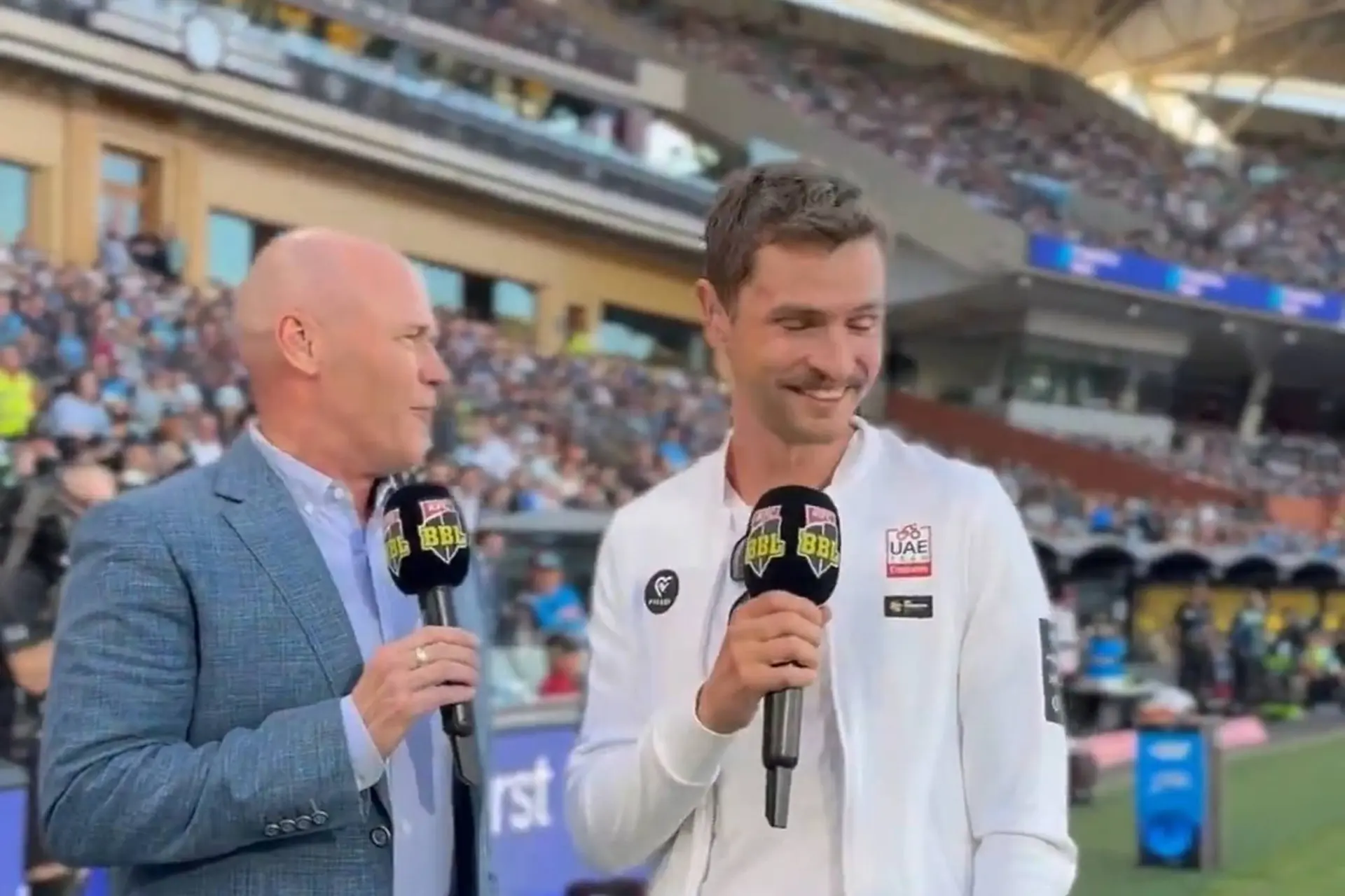 VIDEO: Jay Vine entgeht bei australischem Cricketspiel nur knapp einer Katastrophe