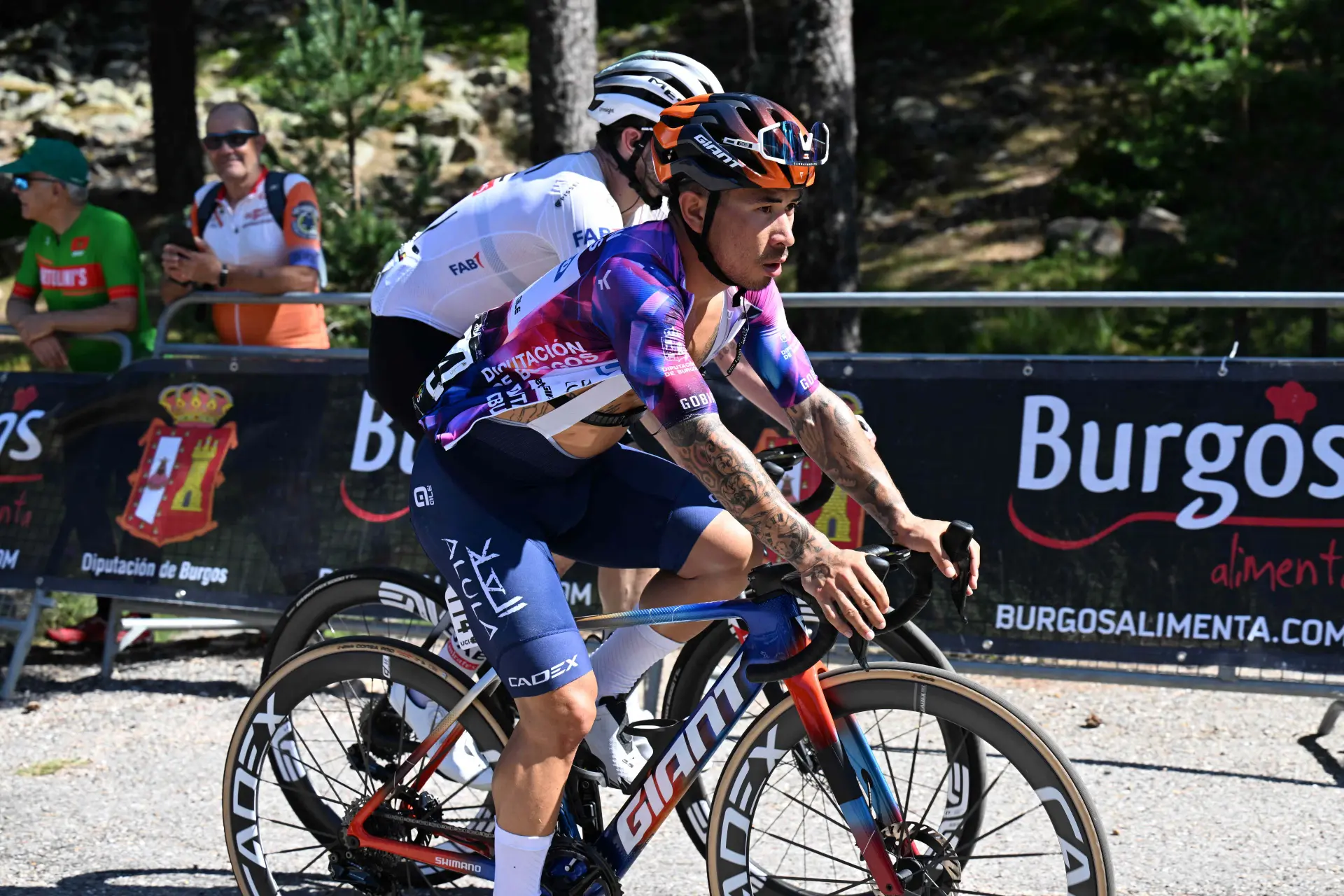 Könnte es noch einen weiteren Schocktransfer geben? Caleb Ewan fehlt auf der Website von Team Jayco AlUla und auch bei der Tour Down Under