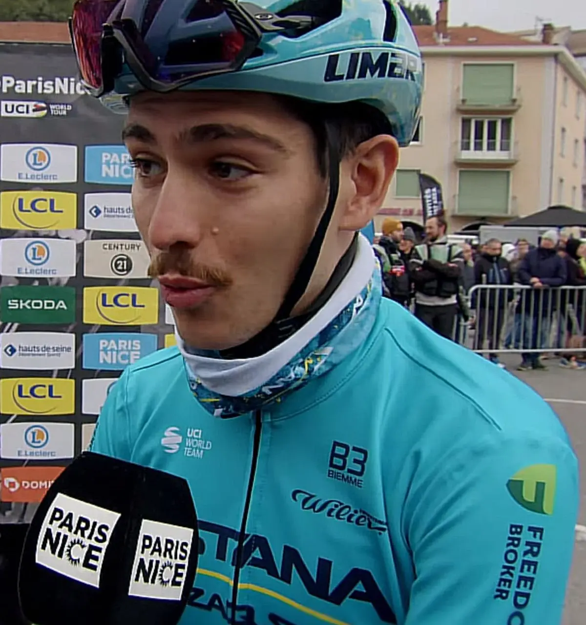 Christian Scaroni führt XDS Astana auf dem Weg zur Rettung der WT-Lizenz an: "Wir werden weiter Druck machen".