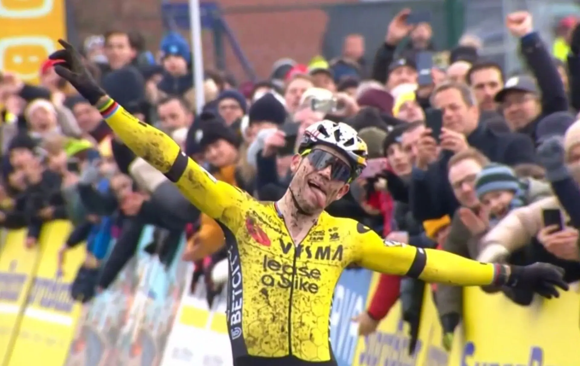 Wout van Aert ist zurück im Training für die Cyclocross-Saison und hat „Flandern annektiert“