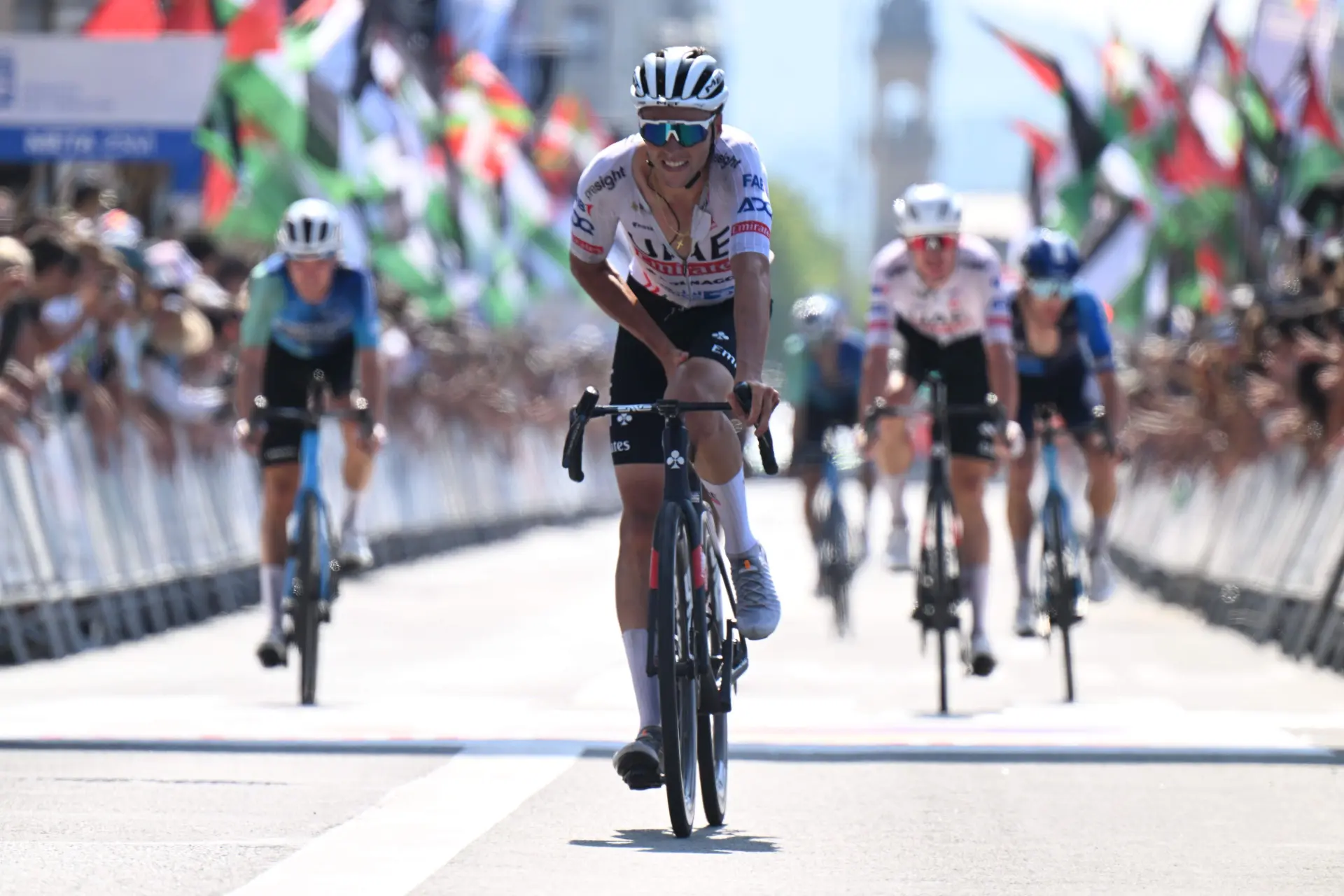 Noch mehr Freude in den UAE: Jan Christen siegt bei der Trofeo Calvia 2025, Antonio Morgado ebenfalls auf dem Podium
