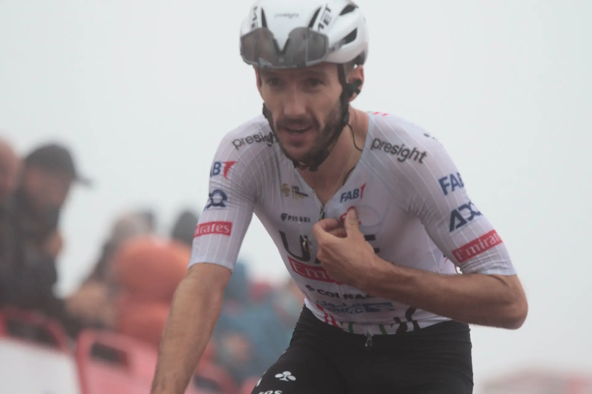 Adam Yates und Jay Vine führen UAE Team Emirates - XRG bei der Tour of Oman an