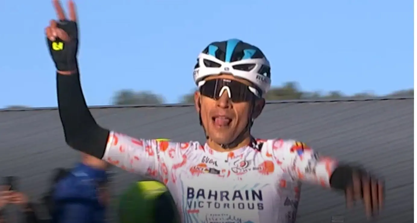 Santiago Buitrago gewinnt erneut und übernimmt die Gesamtführung bei der Volta a la Comunitat Valenciana
