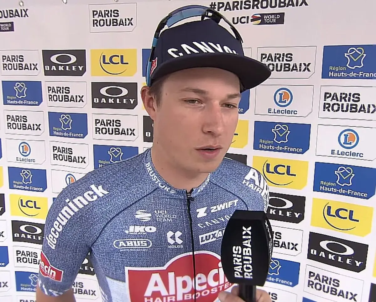 "Bis April bin ich ein Klassiker, ab Mai ein Sprinter“ – Jasper Philipsen bleibt gelassen nach weiterer Niederlage bei der UAE Tour