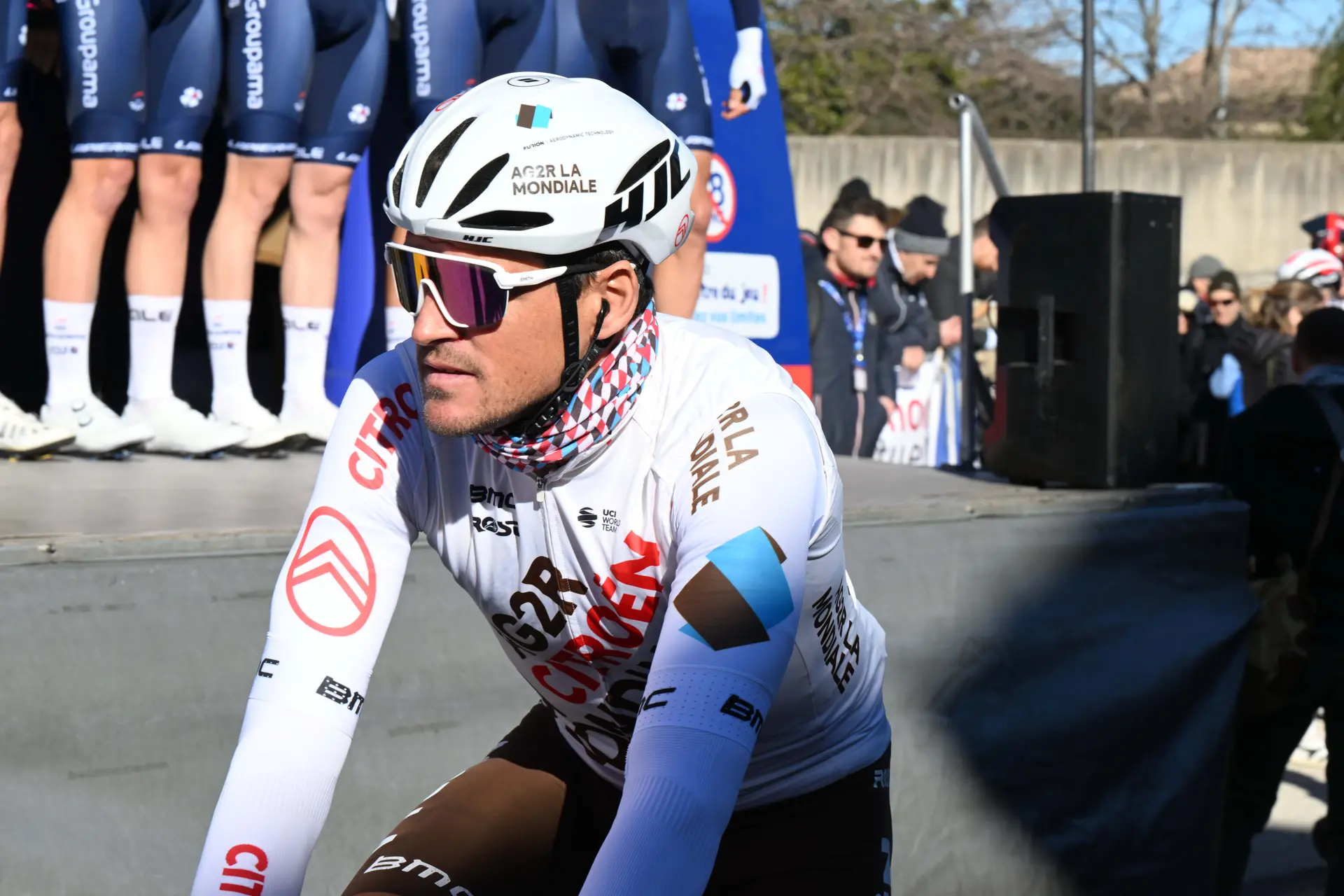 "Remco und Tadej sind der neue Maßstab, das beunruhigt mich“ – Greg Van Avermaet zur jungen Top-10 der  La Fleche Wallonne