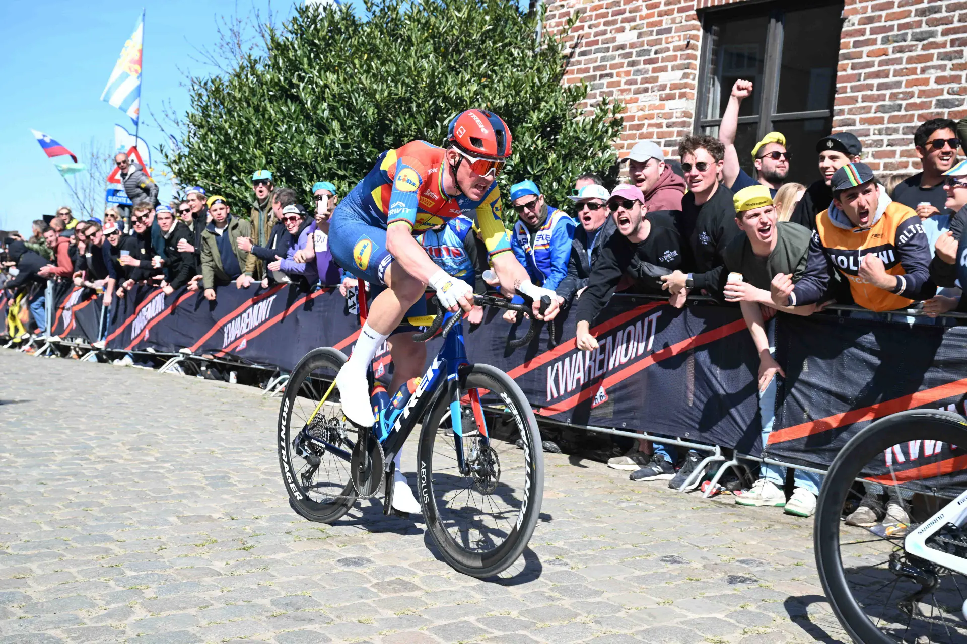 "Ich bin stark genug, um dran zu bleiben“: Mads Pedersen glaubt nicht, dass Pogacar ihn bei Paris-Roubaix abschütteln kann
