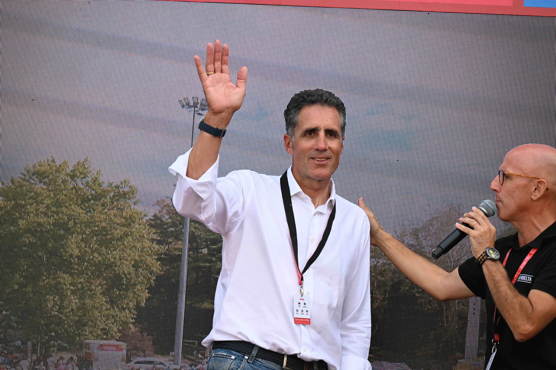 "Es ist wie ein Wiedererleben der Vergangenheit" – Miguel Indurain über den Giro 2025 und seine Rückkehr an den Mortirolo