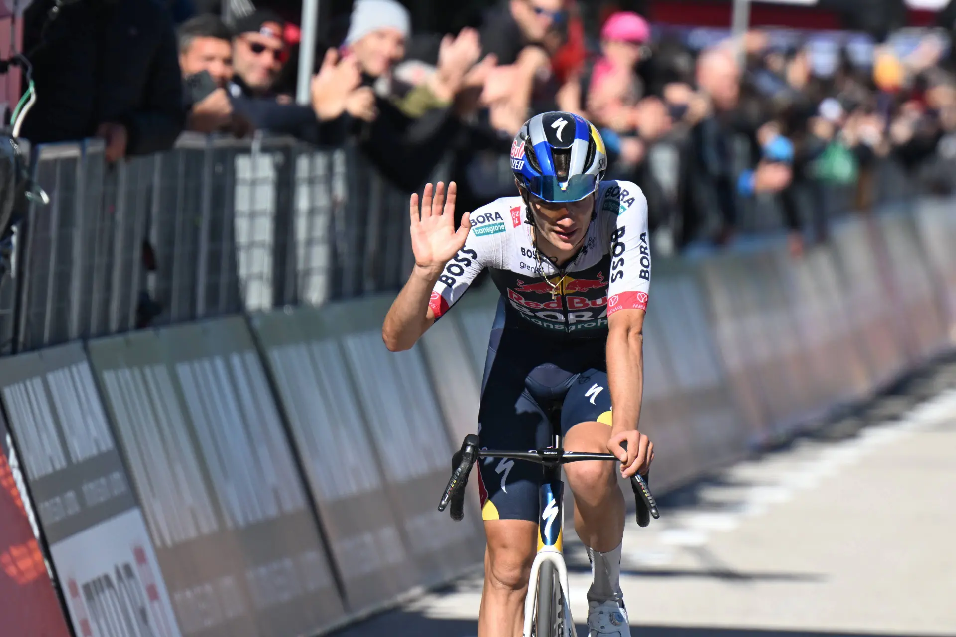 "Ich habe den ganzen Ärger rausgelassen" – Giulio Pellizzari überrascht als neuer Hoffnungsträger bei Red Bull - BORA - hansgrohe